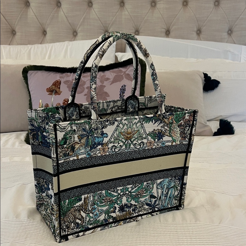 Floral Patterned Tote Book Bag Medium